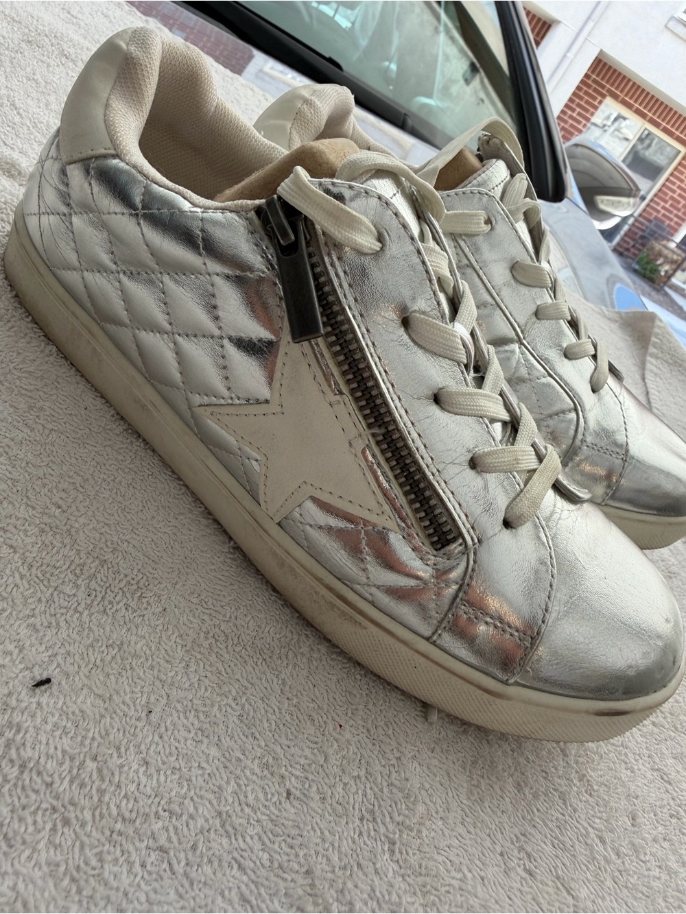 Women’s Silver Metallic Star Zip Lace-Up Sneakers